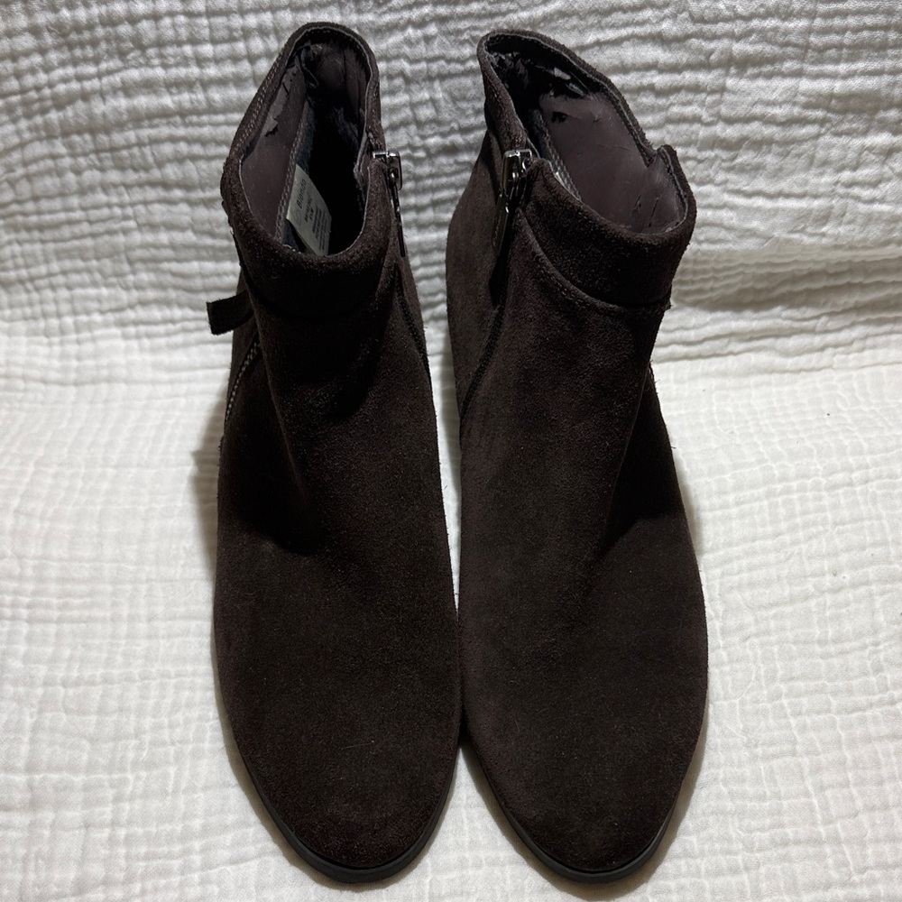 Blondo Dark Brown Suede Ankle Boots Sz 9.5